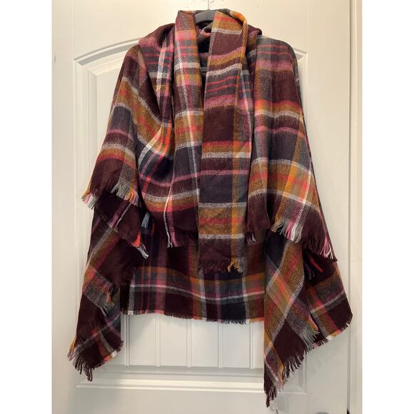 NWT Maurices Women’s Fashion Plaid Acrylic Soft Oversized‎ Shawl One Size Multi - Picture 1 of 4